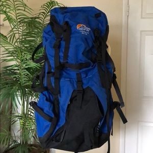 lowe alpine contour iv